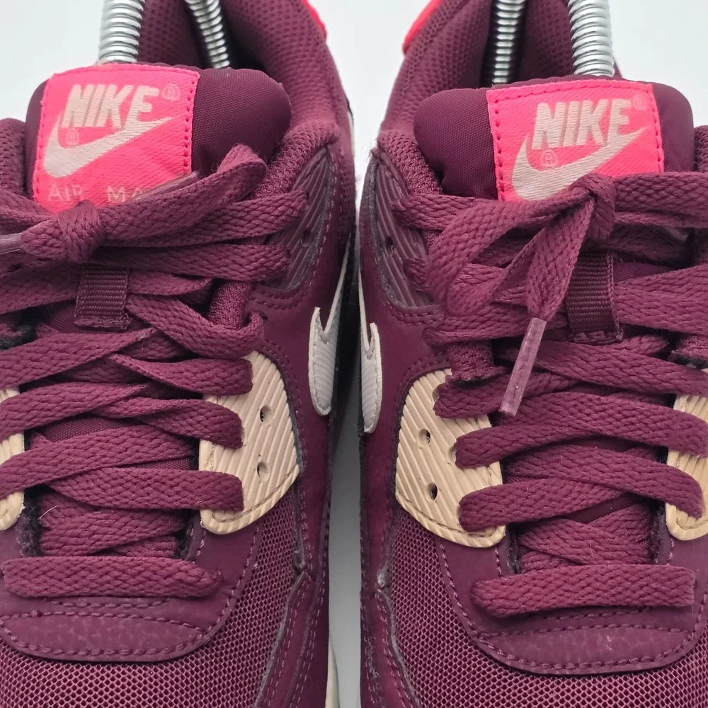 Nike Air Max 90 Womens 6.5 Burgundy Pink Retro Running Shoes‎ Sneakers 90s Style
